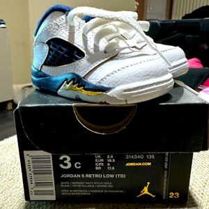 Baby Jordan’s, retro 5